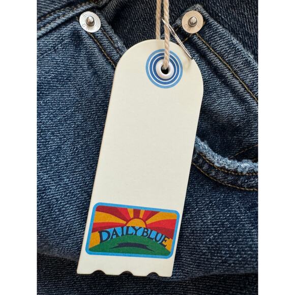 New ~ DAILY BLUE ~ AG Women's Blue Distressed Bootcut Jeans Size 24 - Picture 4 of 6